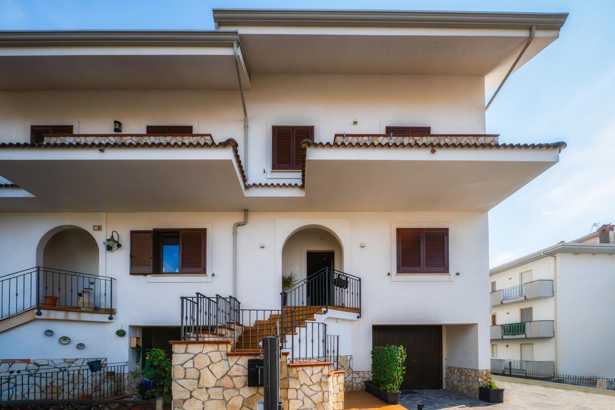 La Perla Nascosta Bed & Breakfast Belvedere Marittimo Exterior photo